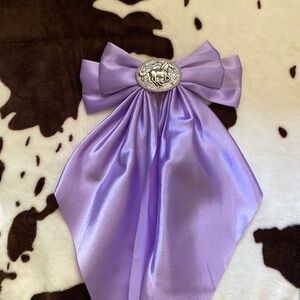 Horse Buckle Bow 🐎